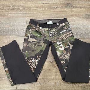 Under Armour camo pants